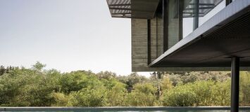 Luxury villa for rent in Benahavis