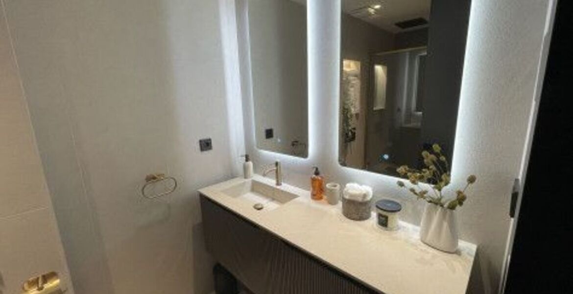 Apartment for Rental in Playa Esmeralda Marbella