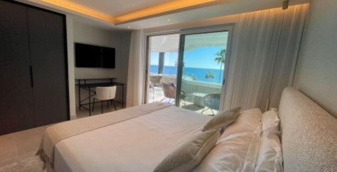 Apartment for Rental in Playa Esmeralda Marbella