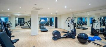 Apartment for Rental in Playa Esmeralda Marbella