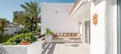 Luxury oceanfront duplex penthouse for rent