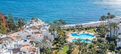 Luxury oceanfront duplex penthouse for rent