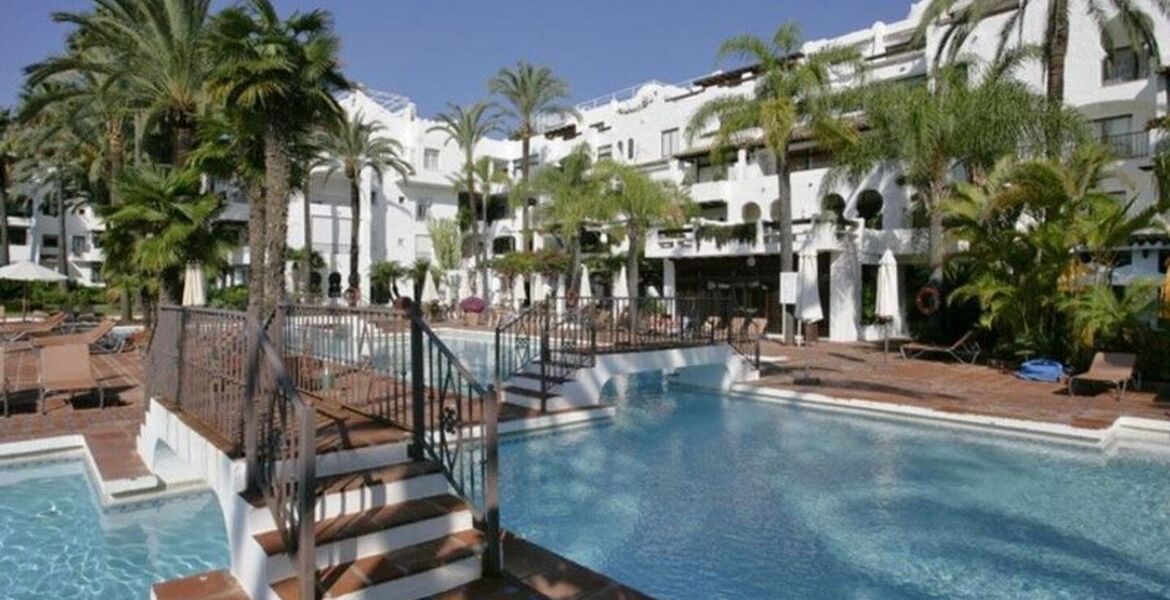 Penthouse for rent in Puerto Banus