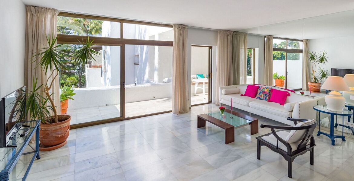 Penthouse for rent in Puerto Banus