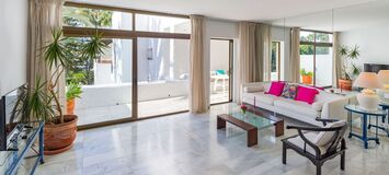 Penthouse for rent in Puerto Banus