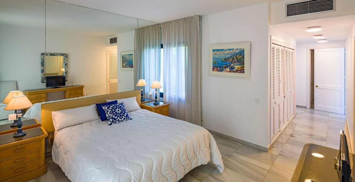 Penthouse for rent in Puerto Banus