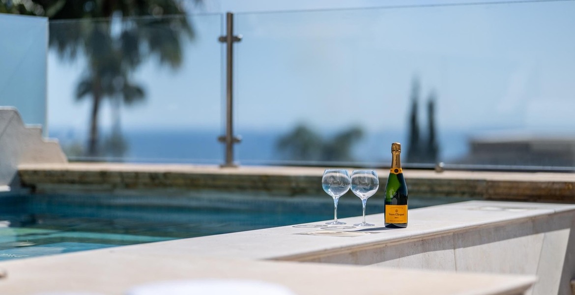 Villa with Panoramic Views in Sierra Blanca