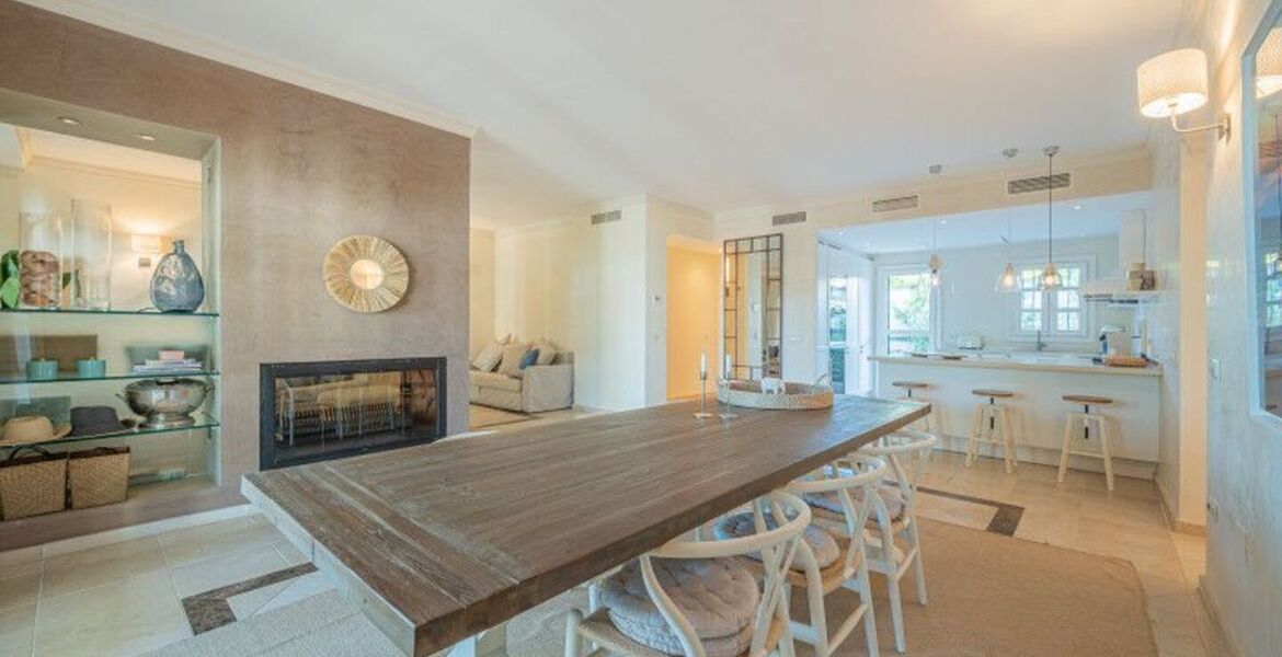 Appartement de deux chambres au rez-de-chaussée à louer à Ma