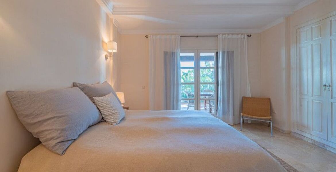 Appartement de deux chambres au rez-de-chaussée à louer à Ma