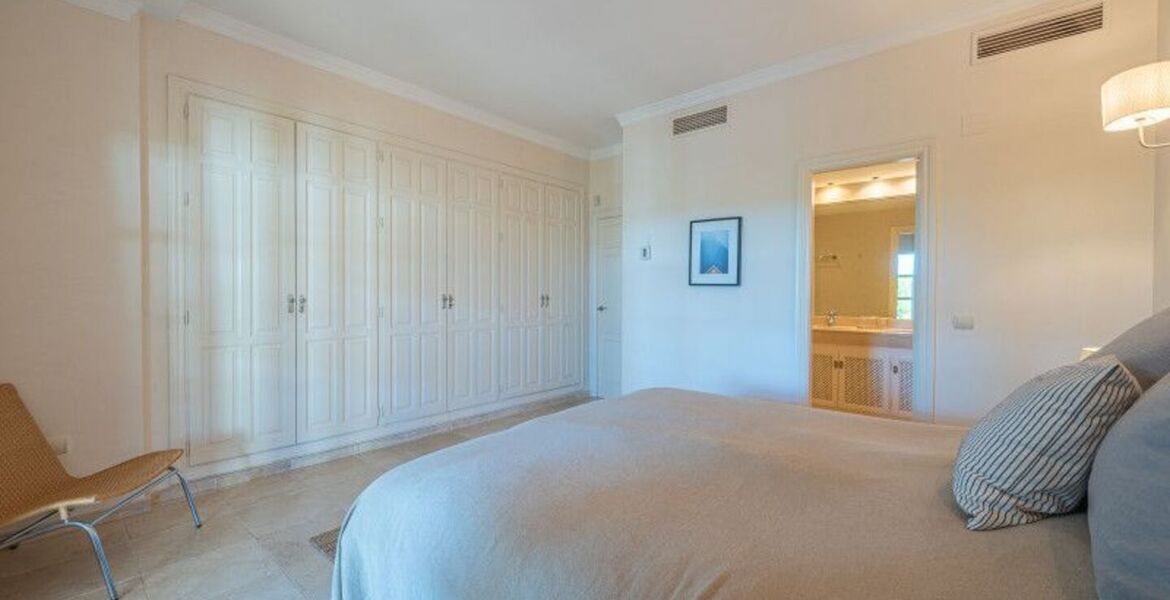 Appartement de deux chambres au rez-de-chaussée à louer à Ma
