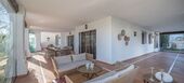 Appartement de deux chambres au rez-de-chaussée à louer à Ma