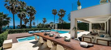 Beachfront Villa for rent in Golden Mile Marbella