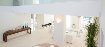Beachfront Villa for rent in Golden Mile Marbella