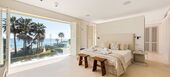 Beachfront Villa for rent in Golden Mile Marbella