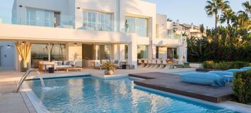 Beachfront Villa for rent in Golden Mile Marbella