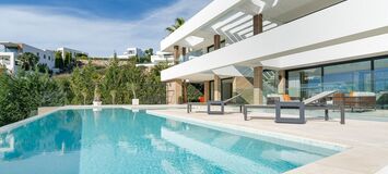 Роскошная вилла в аренду в Бенахависе